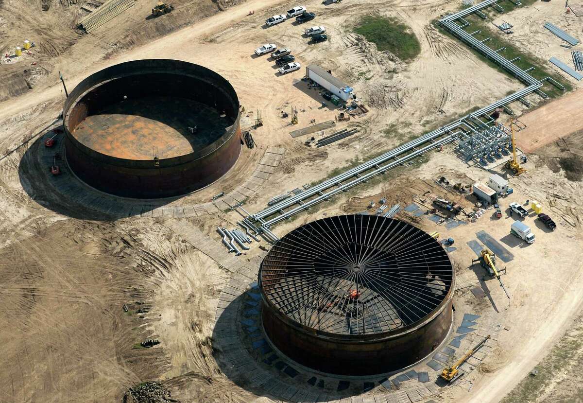 Beaumont oil terminal firm is poised to expand