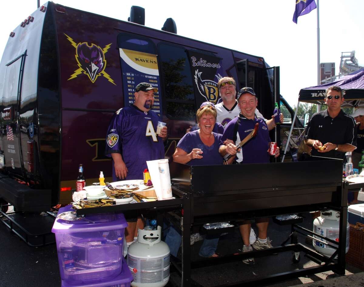 Best NFL tailgating cities