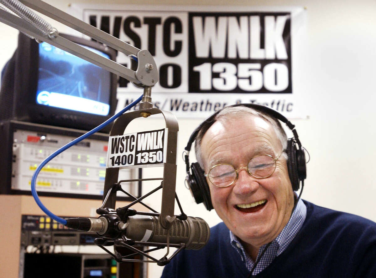 With heritage dating to radio’s glory days, WSTC-WLNK goes dark — for now