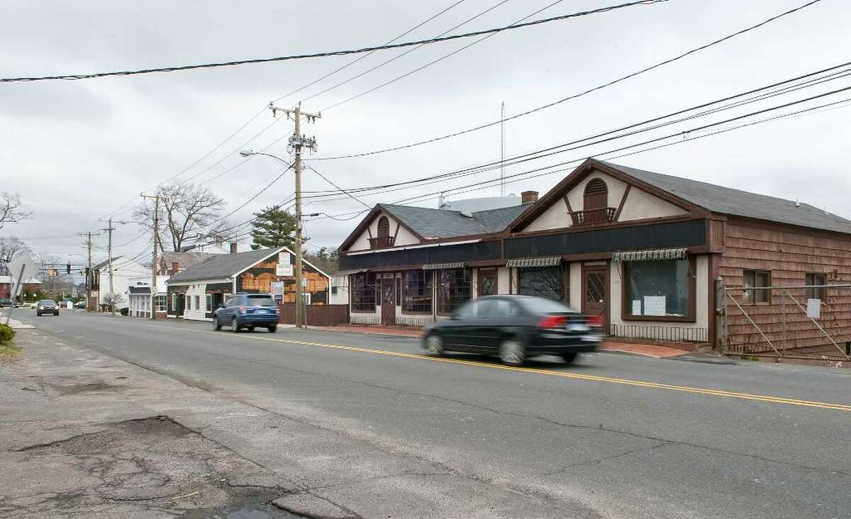 Saugatuck Center mixes it up