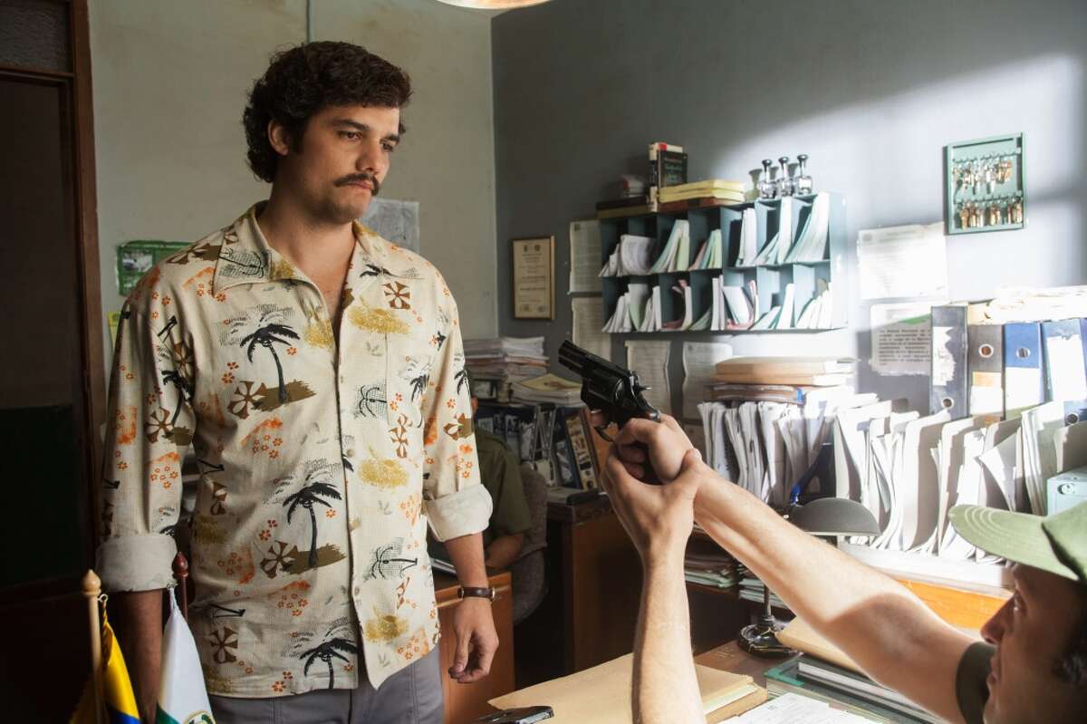 1. Season two will most likely be about Pablo Escobar's 1993 death. The first season spans Escobar's life starting in 1977 up to 1992. At the end of season 1, Escobar barely escapes, with the police closing in on him. The real life Escobar died in 1993. Given how close the series follows Escobar's life, don't be surprised if season two is about his death. Neflix has teased the season with hashtag #WhoKilledPablo.