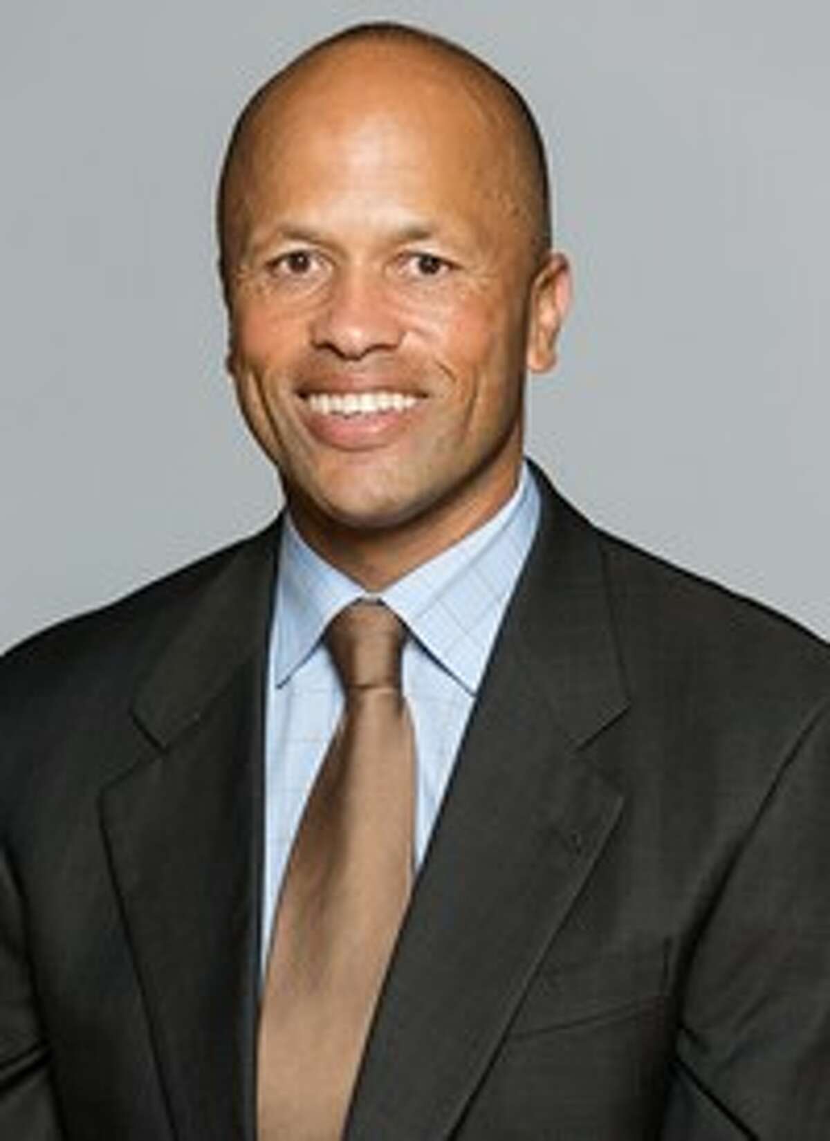 Byron Smith, basketball coach