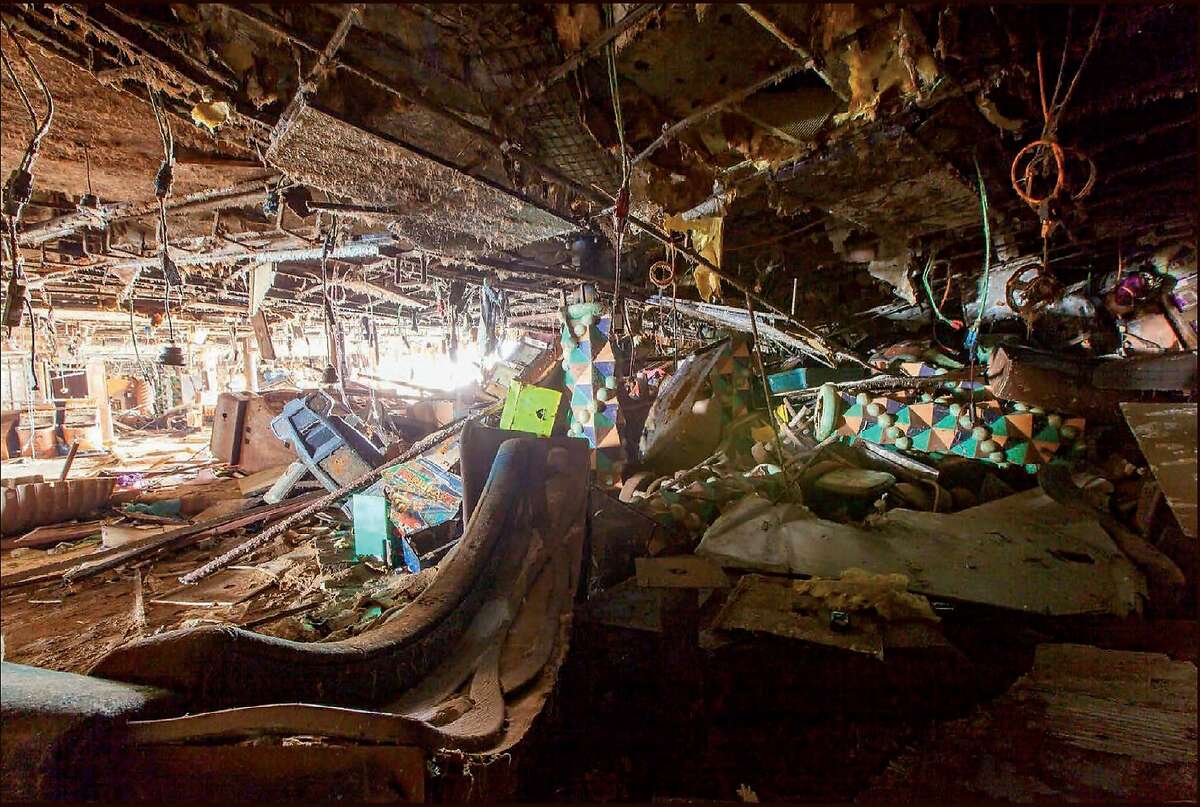 Eerie photos show abandoned Costa Concordia cruise ship years after deadly disaster