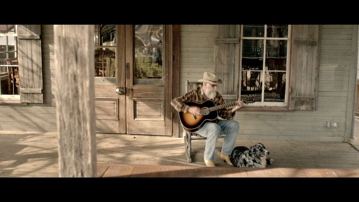 H-E-B’s Super Bowl ad showcases some of the things that give Texans their bragging rights: big ranches, open sky, coastal waters, cowboys and a diverse population.