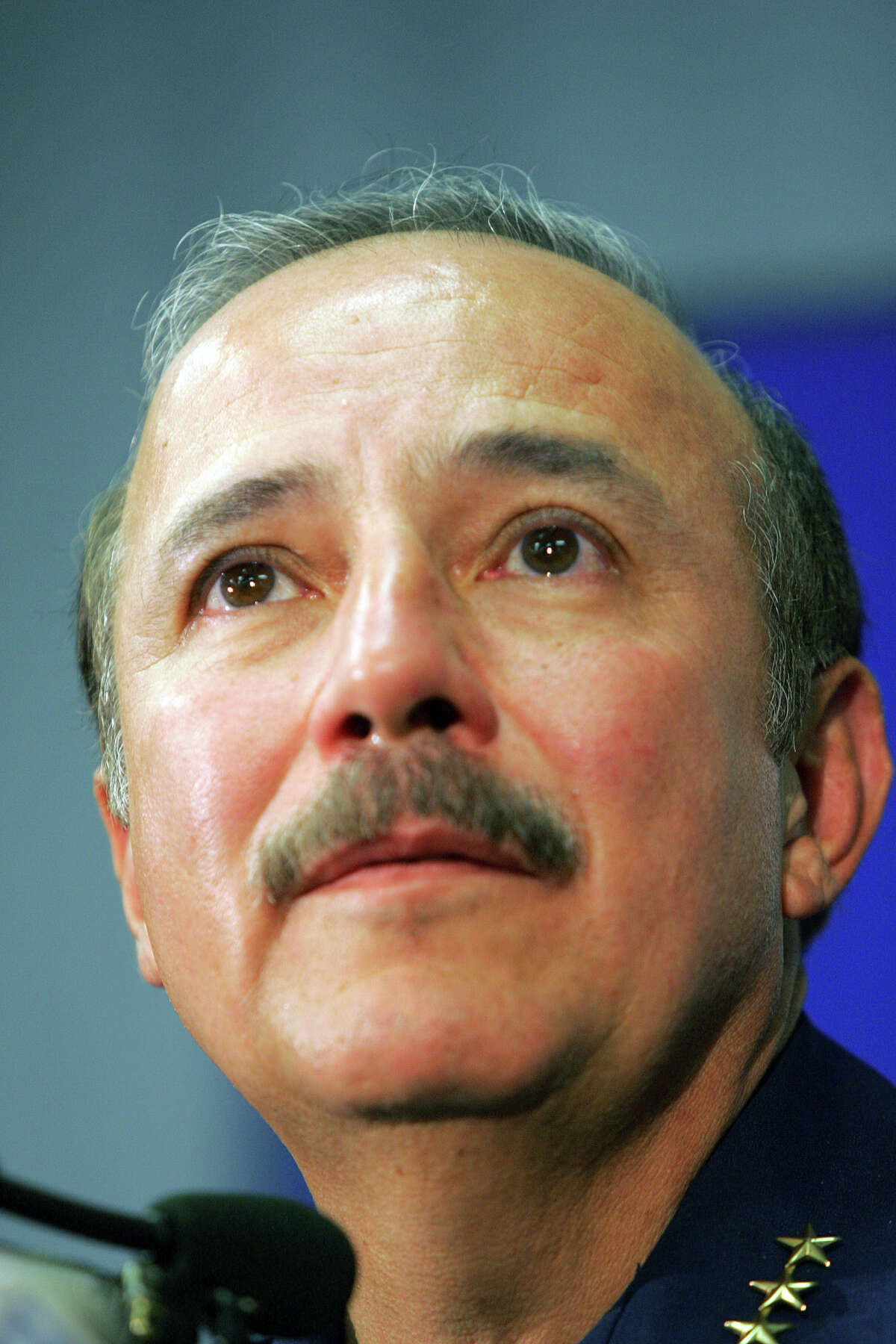 San Antonio Police Chief Albert Ortiz announces his retirement at a press conference on Oct. 25, 2005. The Ortiz brothers, as far as can be determined, are the only two Hispanic siblings to have held the posts of San Antonio police chief and Bexar County sheriff.