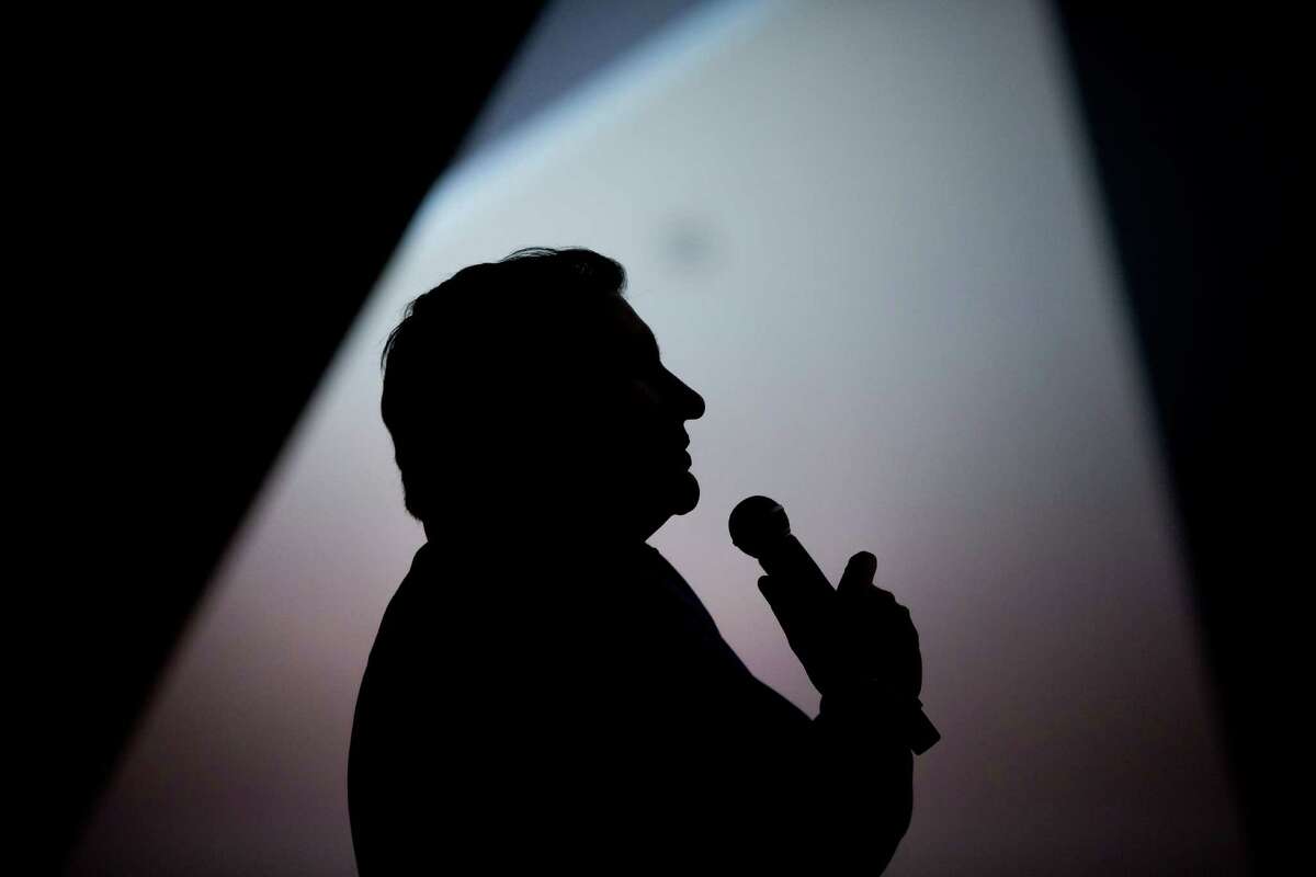 Sen. Ted Cruz of Texas speaks at a campaign event at the Wilton Center in Wilton, Iowa, Jan. 29, 2016. Many of his rivals for the Republican presidential nomination spent Friday attacking Cruz, who responded by sharpening his own attacks, shifting much of his negative advertising here from Donald Trump to Sen. Marco Rubio. (Eric Thayer/The New York Times)