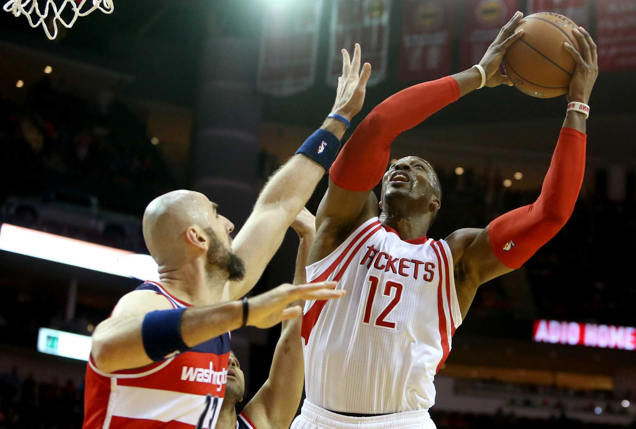 Dwight Howard opting out of Rockets contract