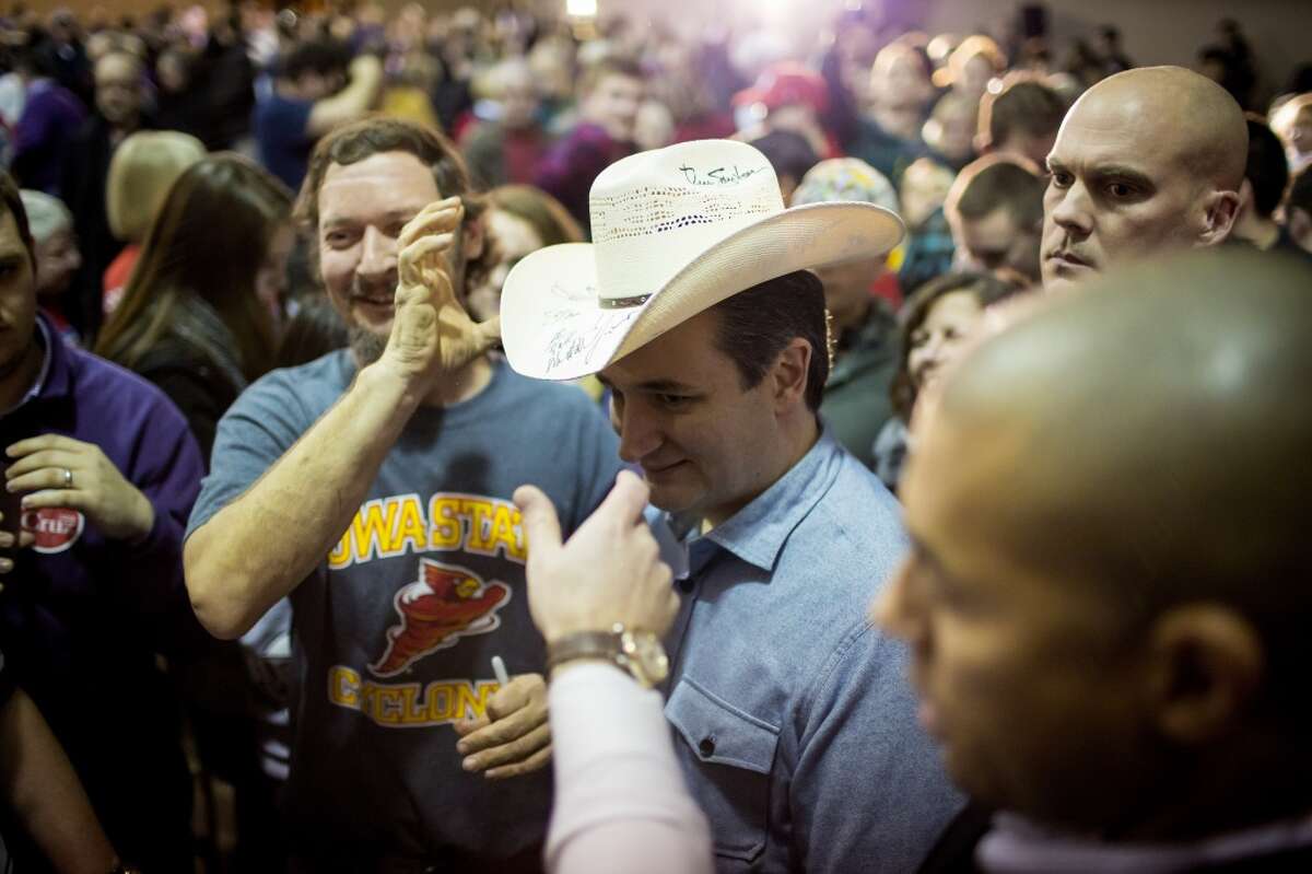 A new poll from the University of Texas and the Texas Tribune gave Texas Sen. Ted Cruz and eight point lead over his leading GOP rival, Donald Trump, ahead of Super Tuesday on March 1. 