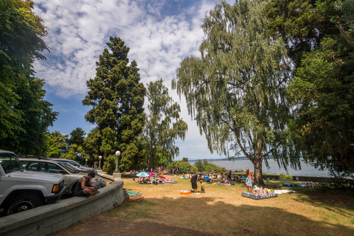 Nude parks of the Seattle area