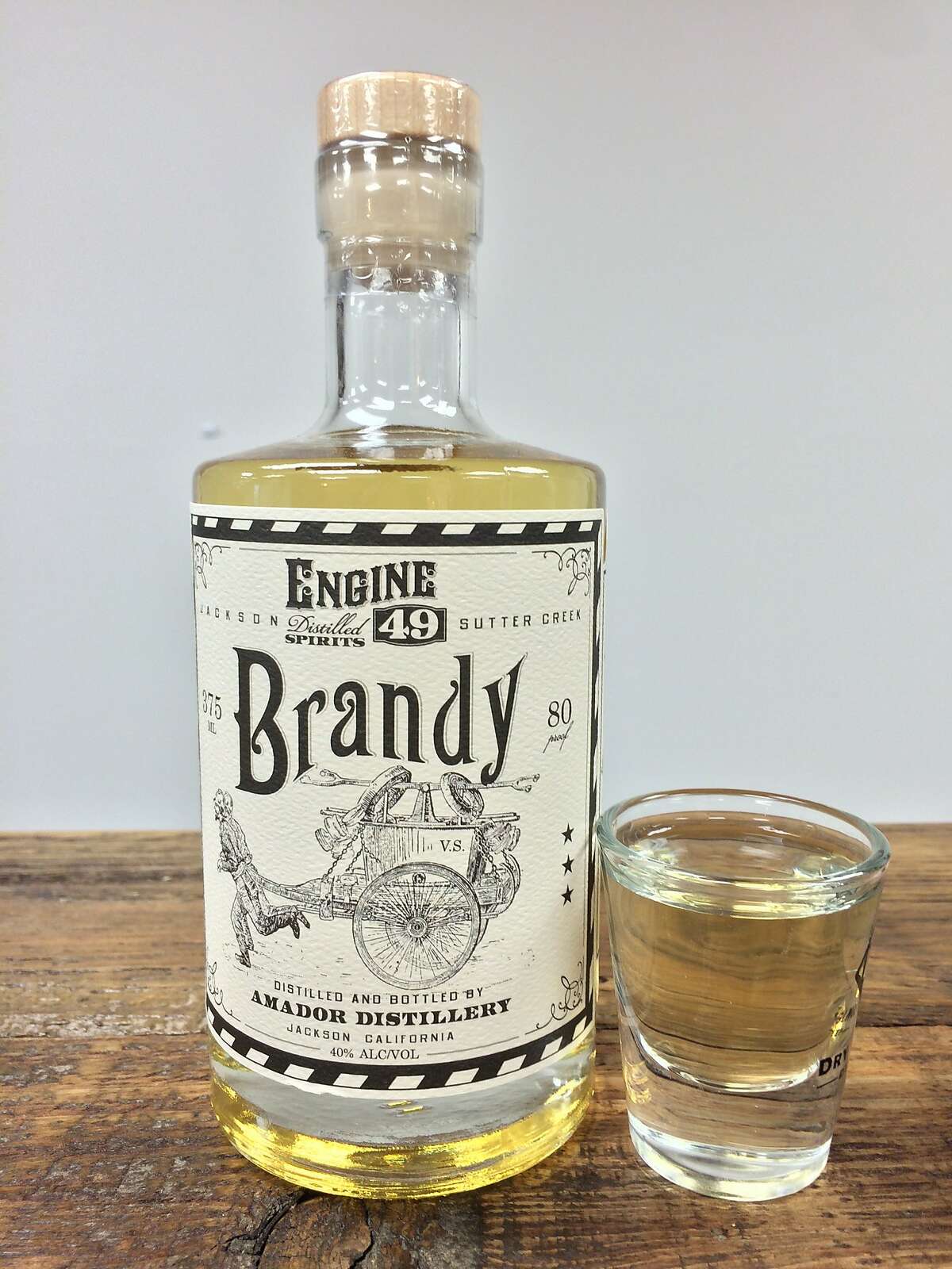 Saloon in Sutter Creek offers brandy tastings