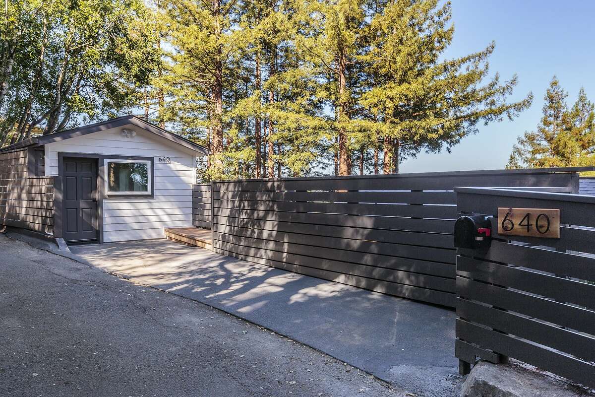 Outdoor spaces abound at Corte Madera contemporary