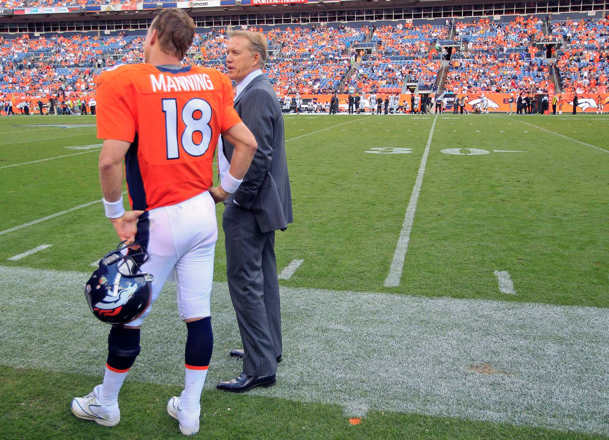 Peyton Manning Was Not Happy With Broncos' Scoreboard Operator