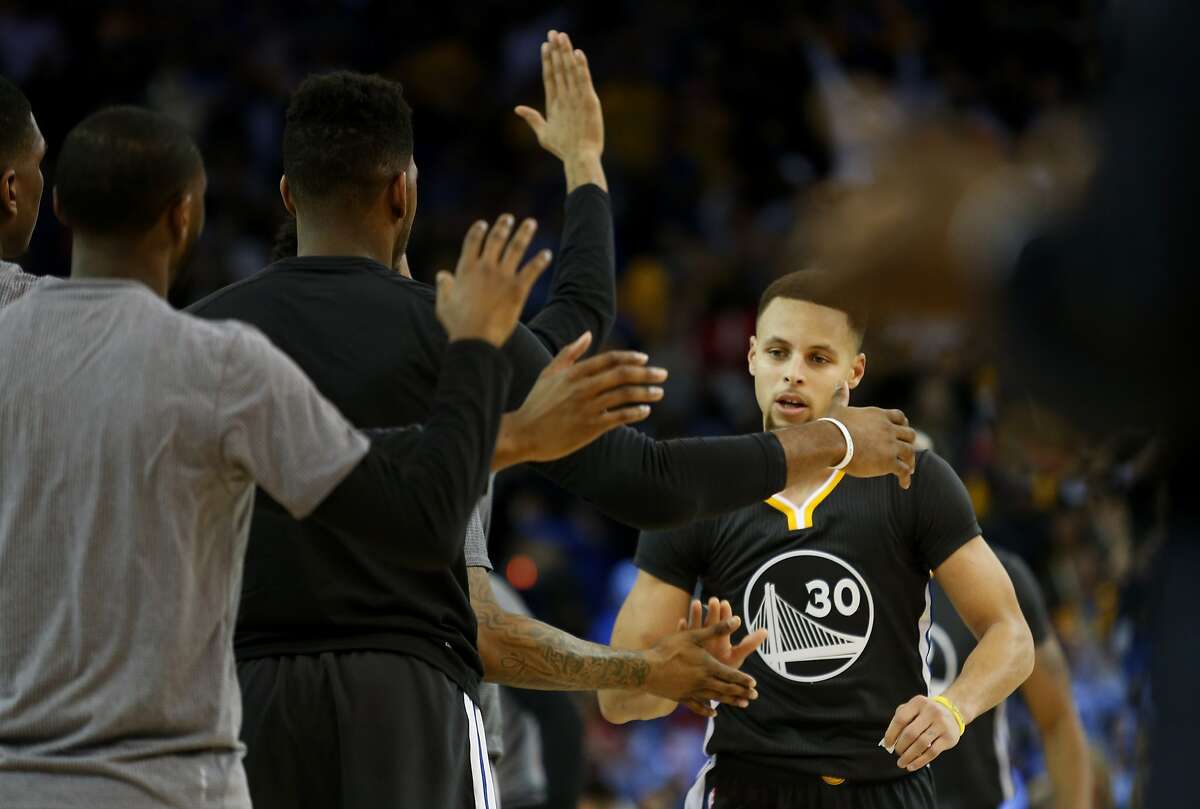 Warriors Make Statement With Win Over Thunder