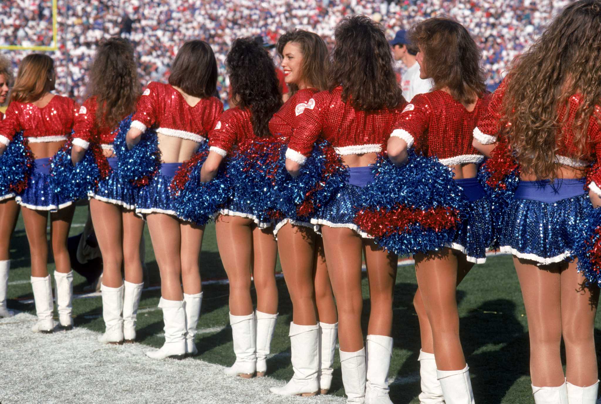 Denver Broncos Cheerleaders - EBONI