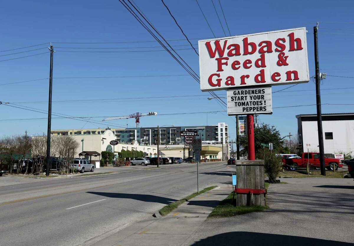 Wabash Feed & Garden is seen Friday, Feb. 5, 2016, in Houston. ( Jon Shapley / Houston Chronicle )