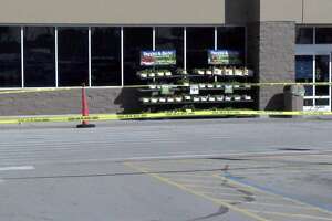 Police: Officer shoots, wounds shoplifting suspect outside...