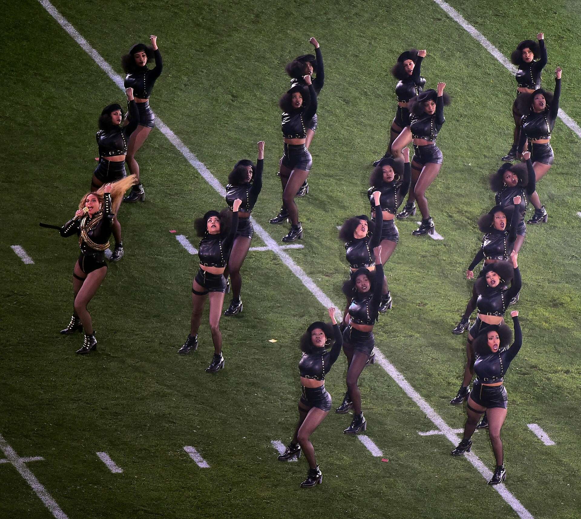 Scorned Beyoncé brings urgency, anger to Levi’s Stadium