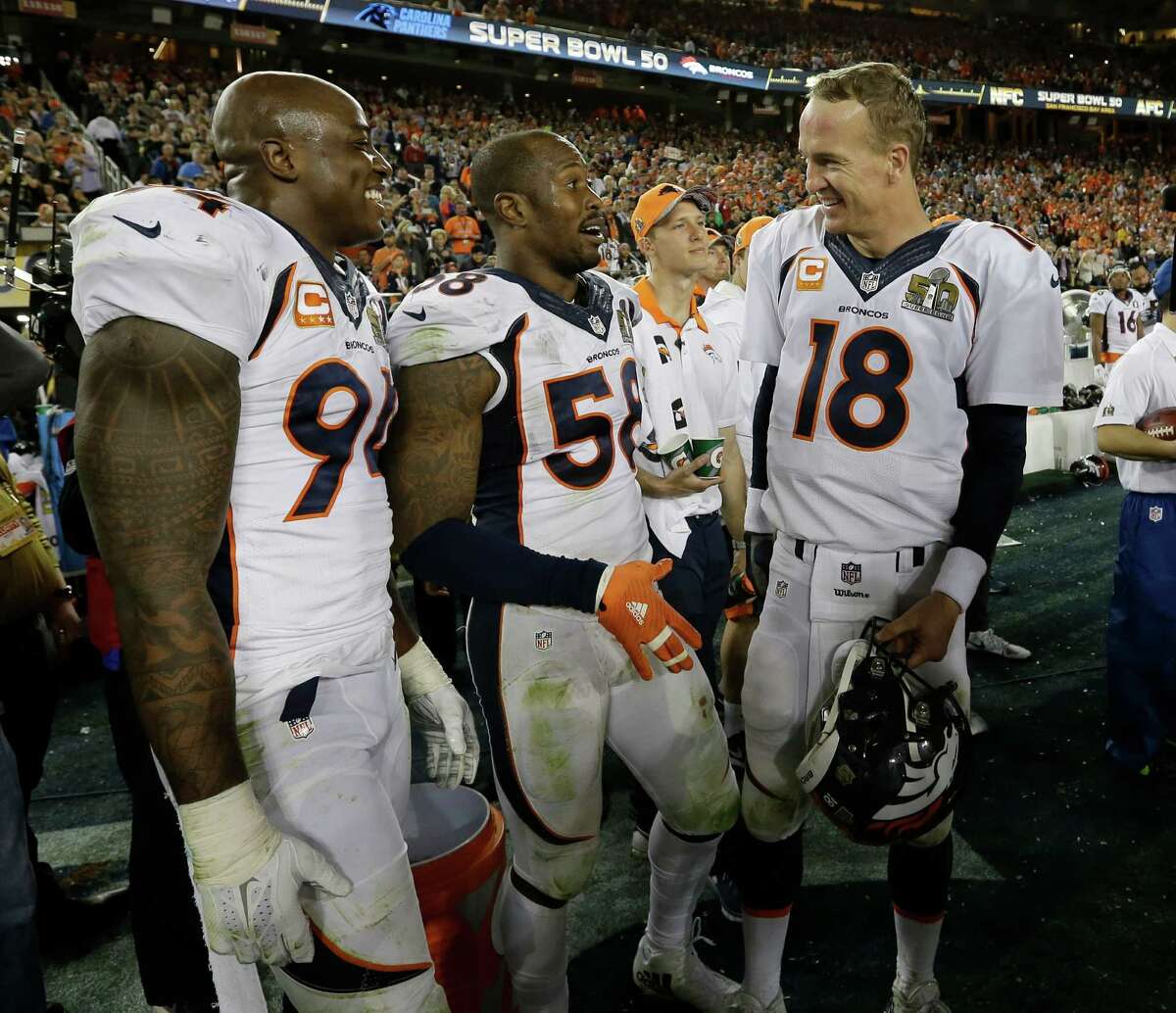 Denver Broncos: Peyton Manning 8, Super Bowl 50