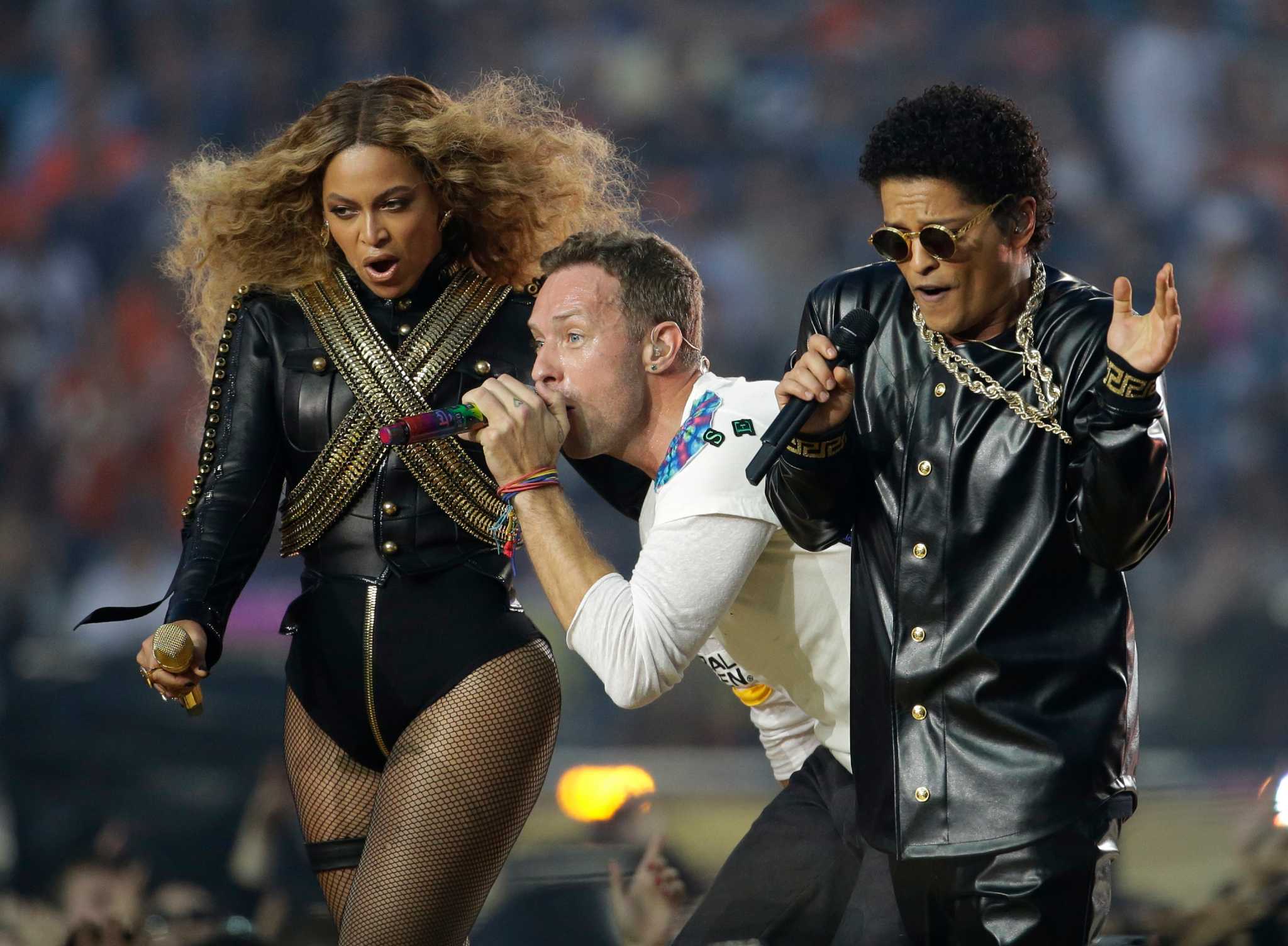 Coldplay's FULL Pepsi Super Bowl 50 Halftime Show feat. Beyoncé & Bruno  Mars!