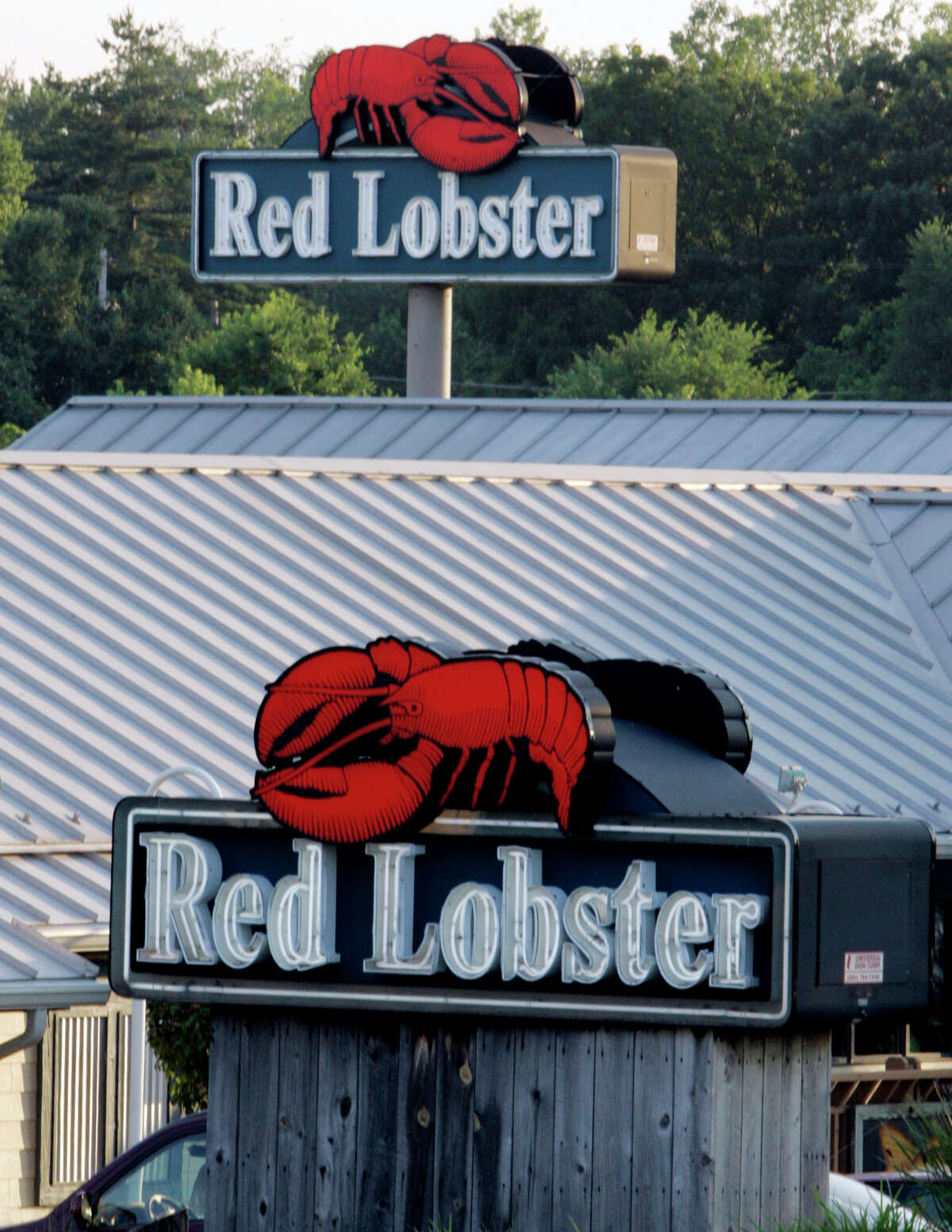 A Red Lobster restaurant in Webster is accused of over-serving an elderly woman who fell and broke her hip, according to a lawsuit filed in Harris County on Monday, Sept. 18, 2017. See other Houston-area bars that were cited for over-serving this past year.