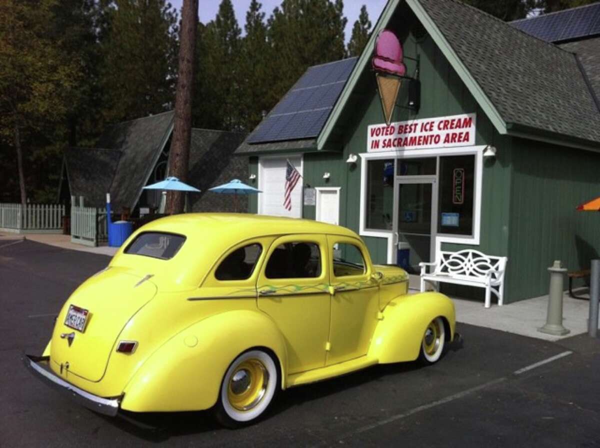 Michael Mina's Bourbon Pub slated to open in Lake Tahoe later this month