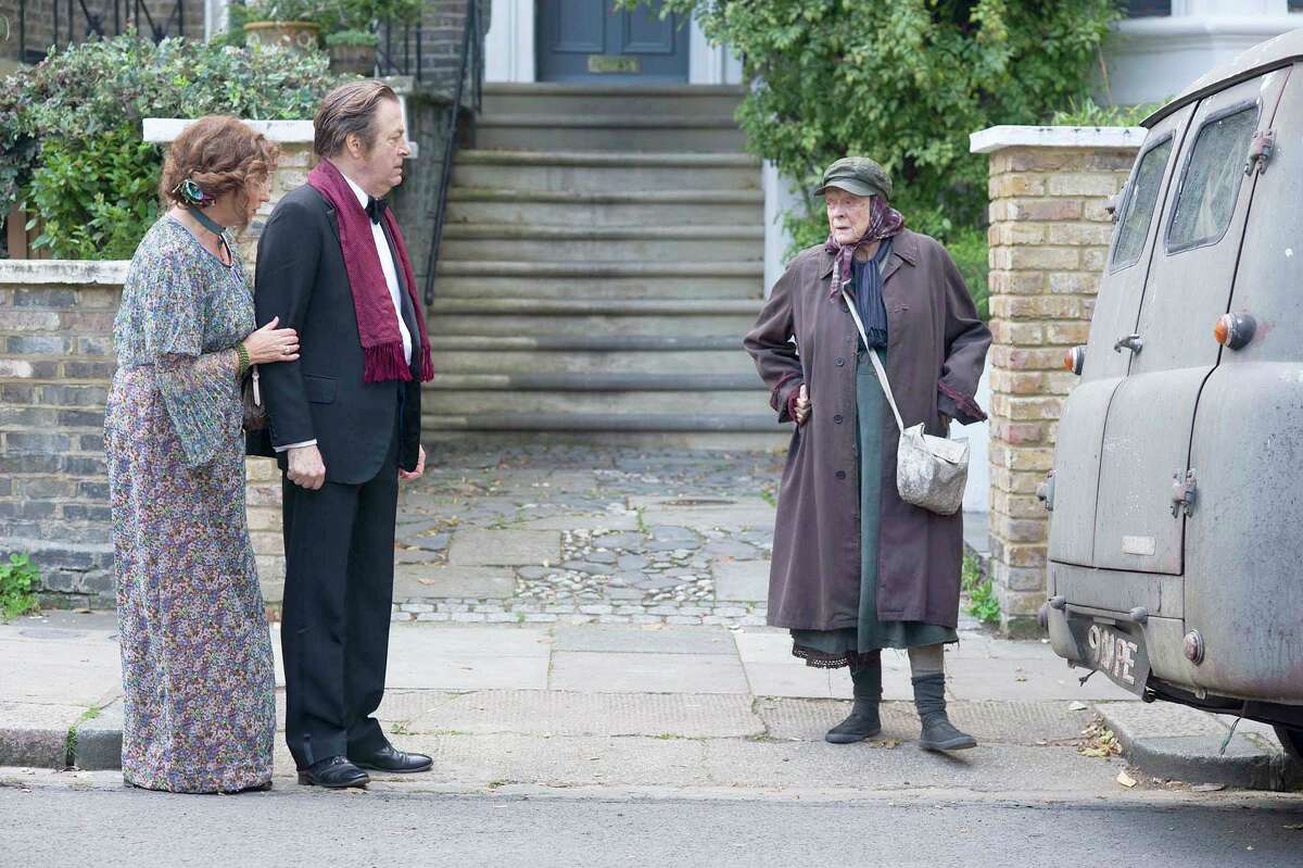 (L-R) Deborah Findlay as Pauline, Roger Allam as Rufus and Maggie Smith as Miss Shepherd in "The Lady in the Van." MUST CREDIT: Nicola Dove, Sony Pictures Classics