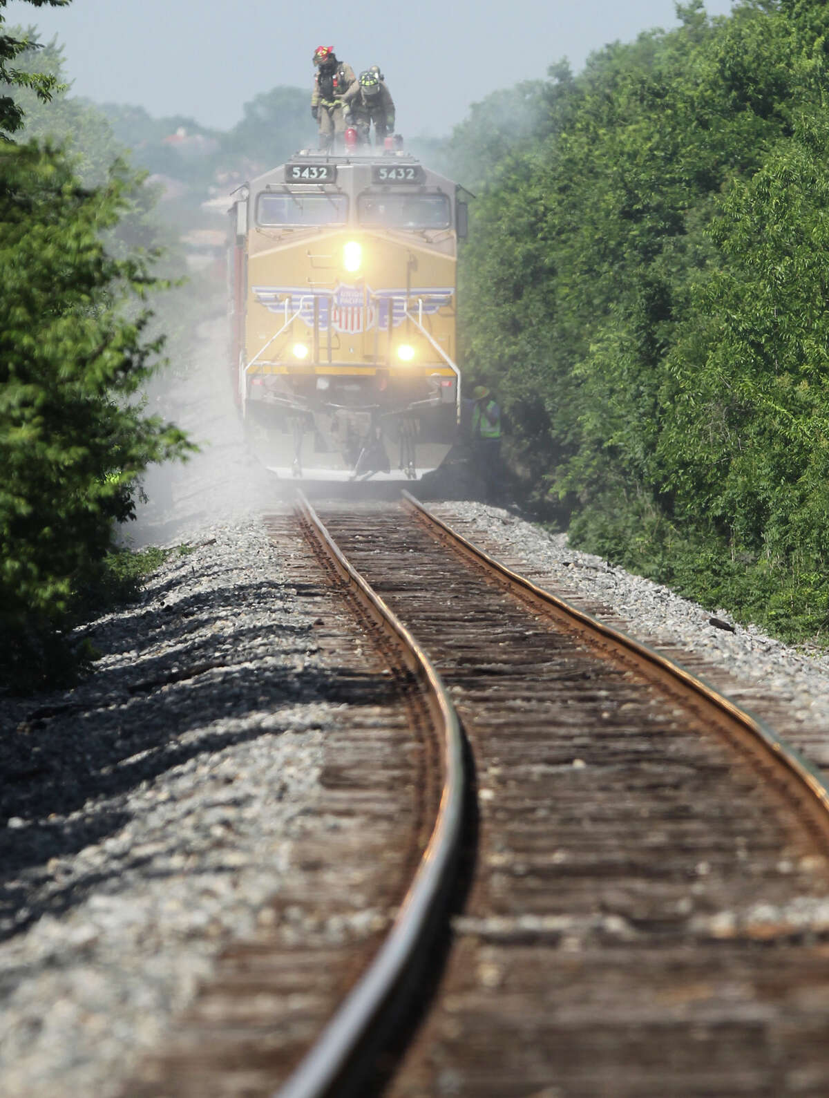 A Union Pacific freight train runs near Interstate 35 on a line the Lone Star Rail District had hoped to use for passenger trains. UP pulled out of an agreement to study that possibility, a blow to the district’s plans to build a passenger rail line known as LSTAR between San Antonio and Georgetown, north of Austin.