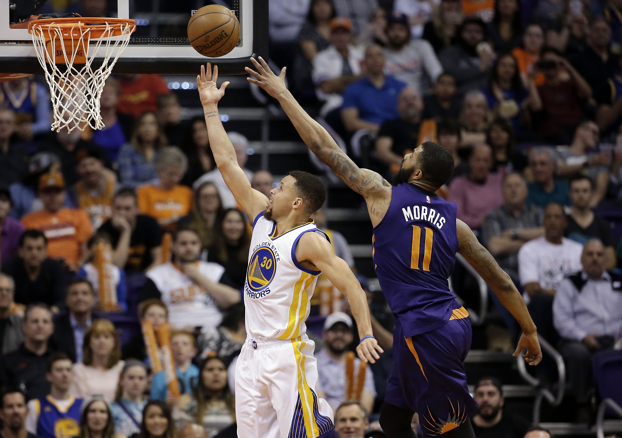 Warriors keep thrills rolling with win over Suns