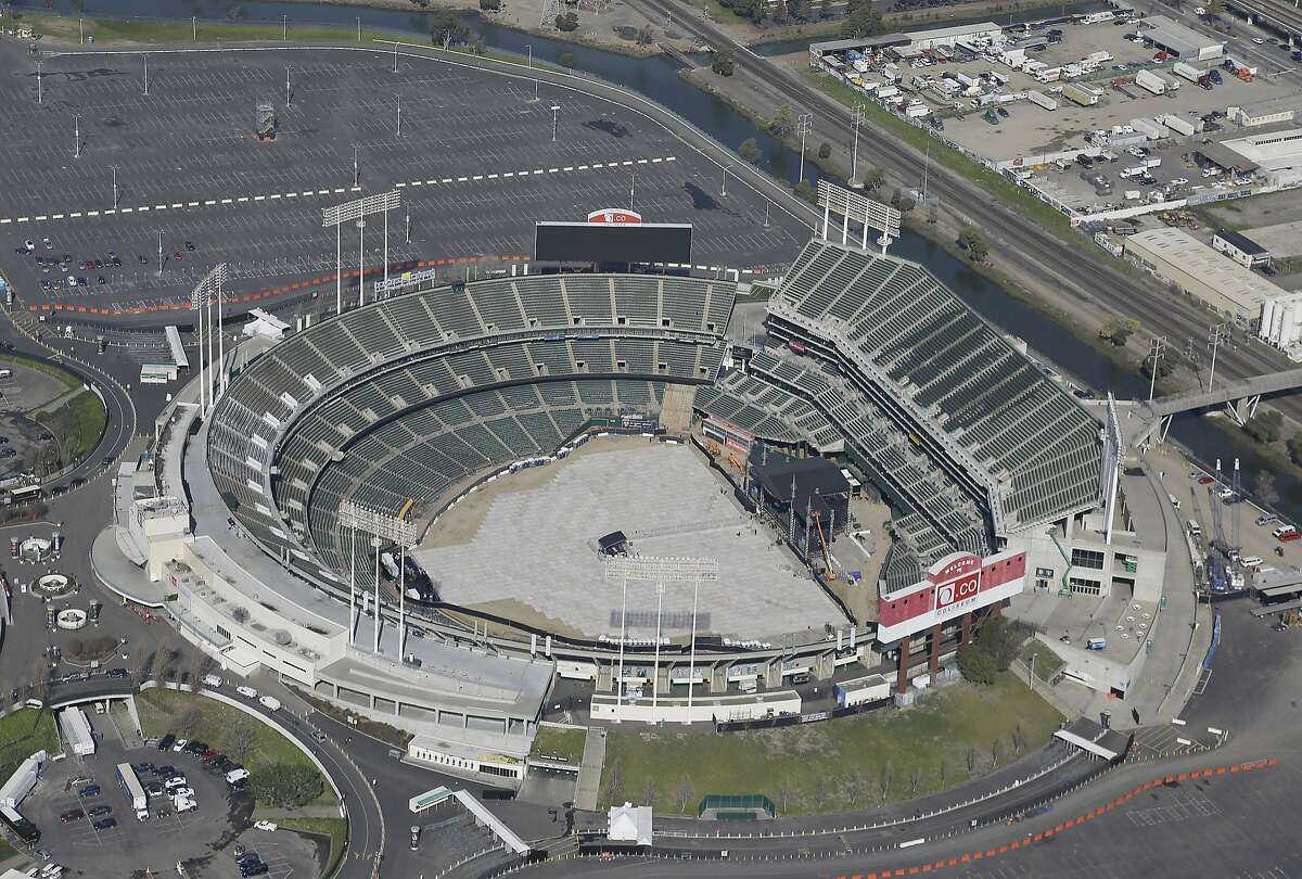 Raiders get new lease at O.co and it comes with a steep rent hike