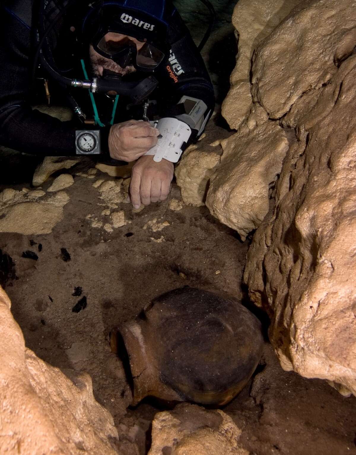 This underwater Mayan temple is otherworldly