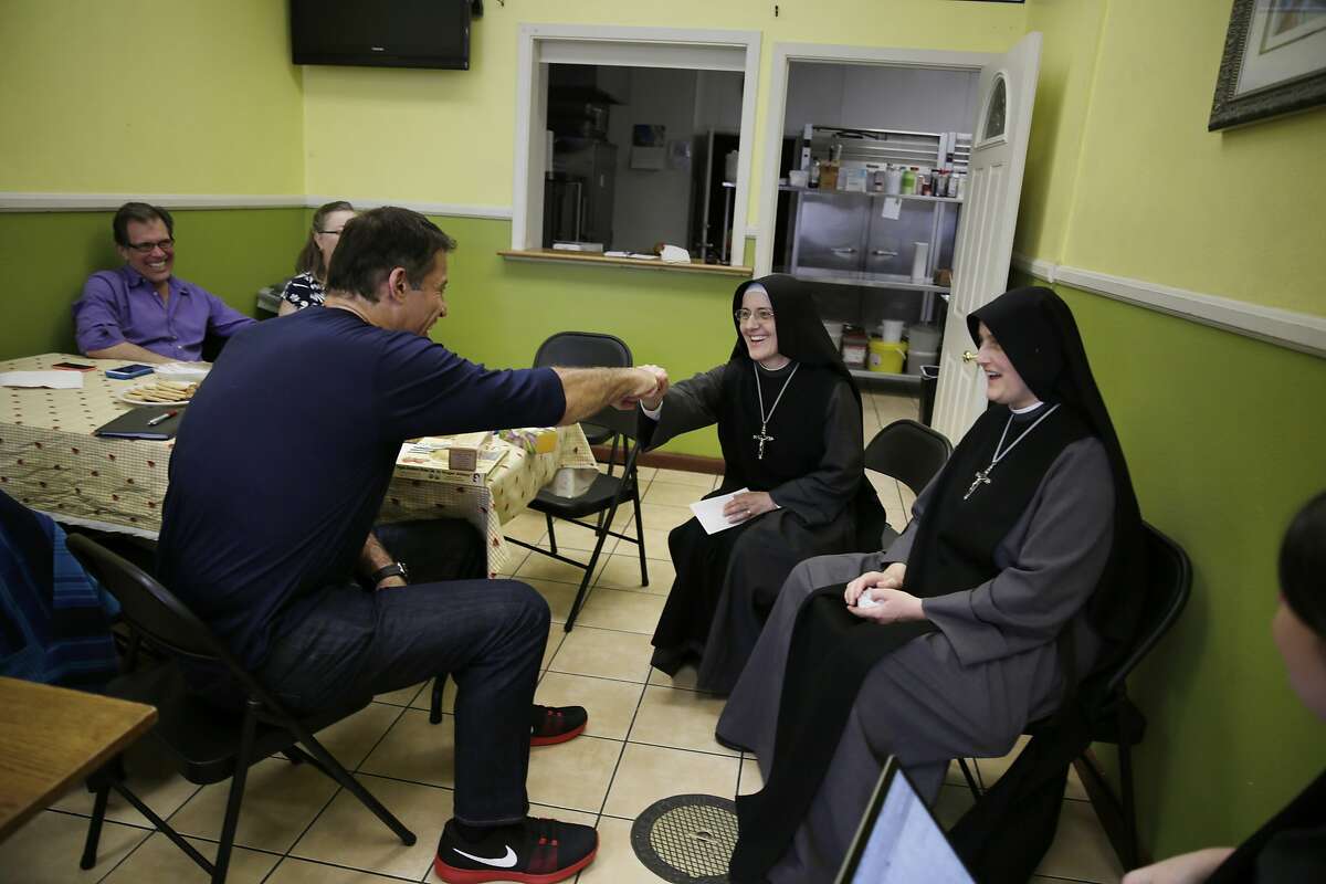 Tony Robbins buys location for SF’s homelesshelping nuns