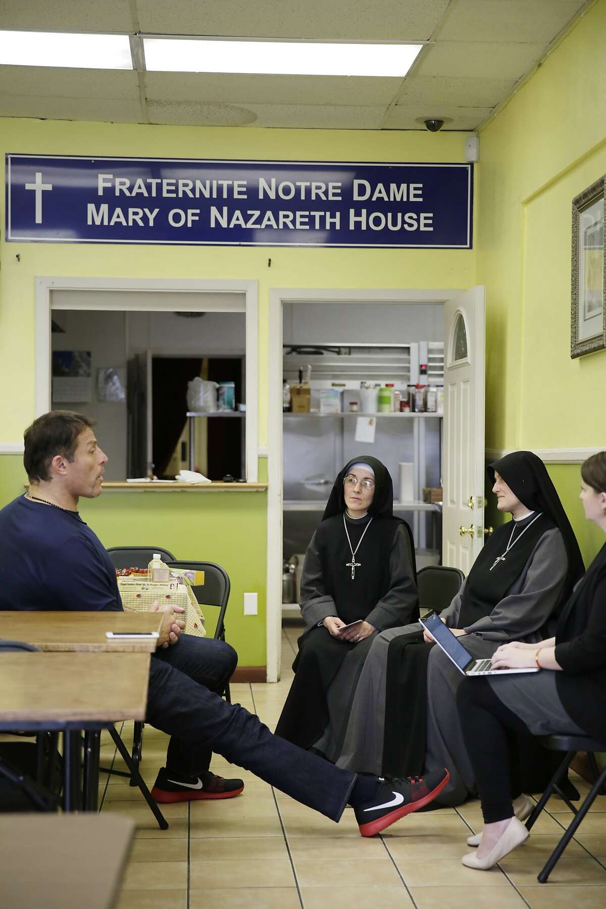 Tony Robbins buys location for SF’s homelesshelping nuns