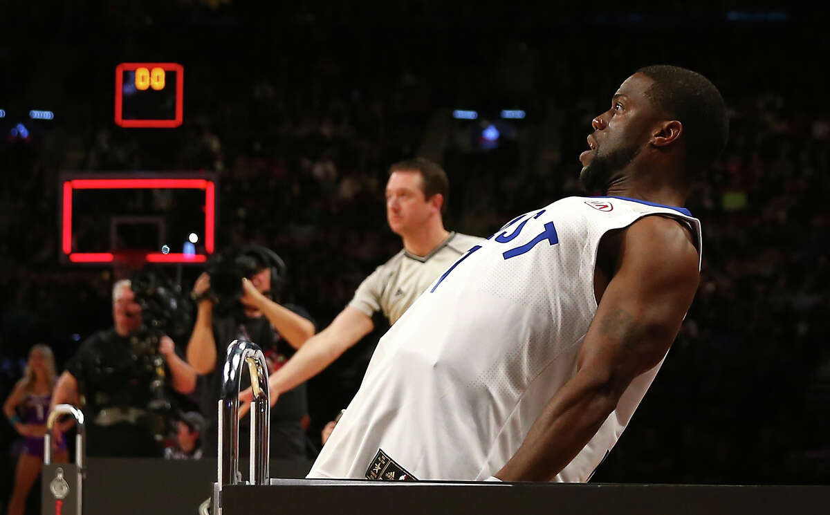 139 Foot Locker Three Point Contest 2013 Stock Photos, High-Res Pictures,  and Images - Getty Images