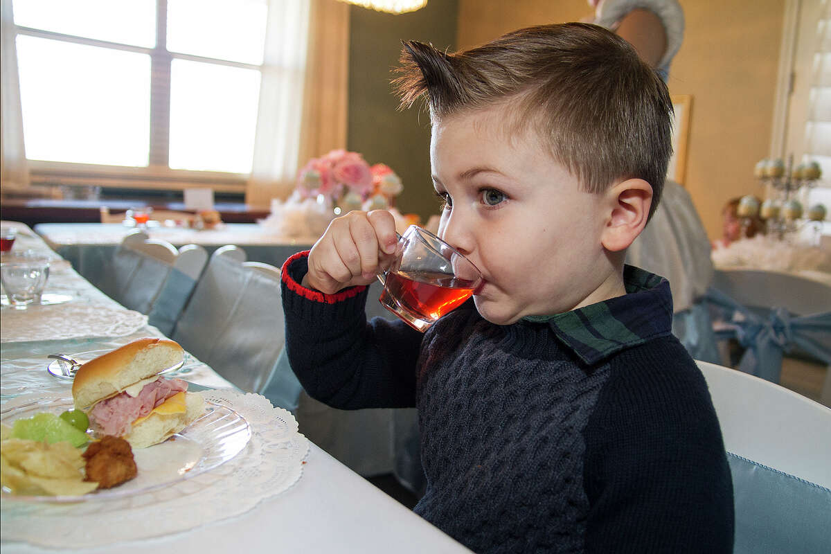 How to wish S.A. kiddos a happy birthday