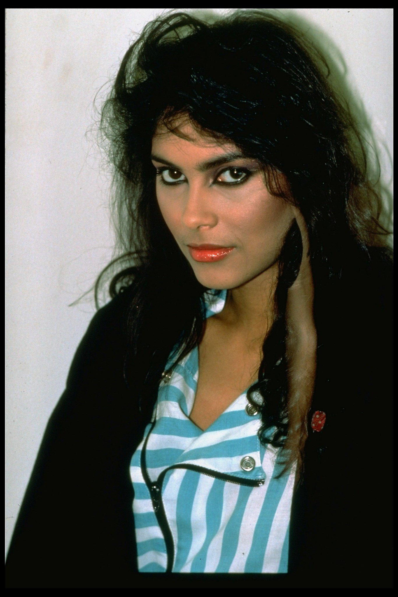 Denise Matthews, pop singer known as Vanity, dies at 57