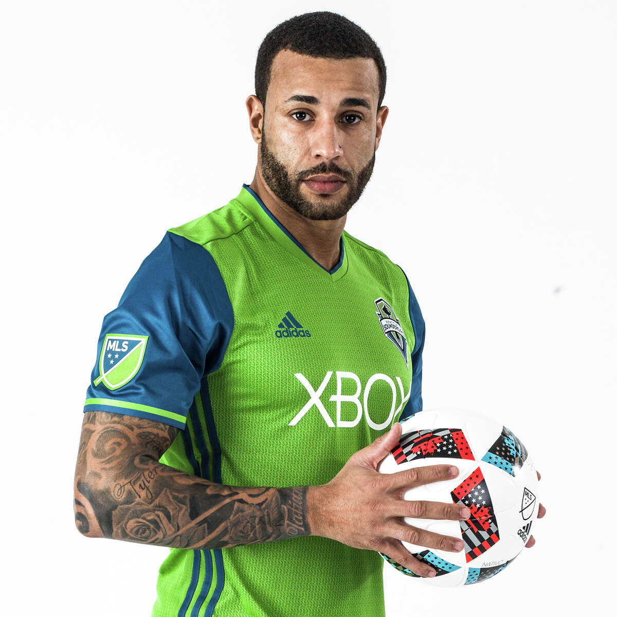 Seattle Sounders unveil new uniforms