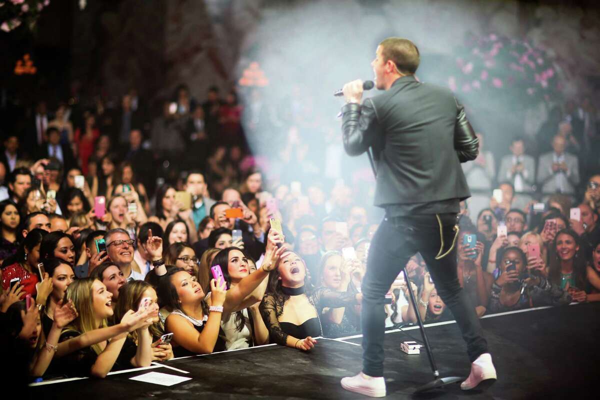 San Antonio attorney Thomas J. Henry is threw quite possibly one of the most lavish quinceañeras San Antonio has ever seen for his daughter Mya on Feb. 12 — even Pitbull and Nick Jonas showed up.