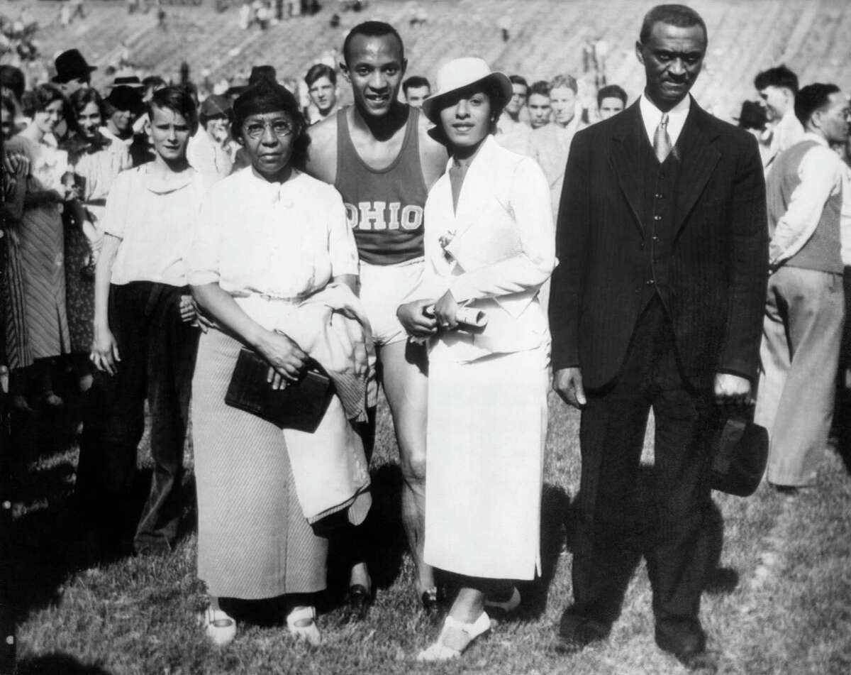 Jesse Owens historic sprints