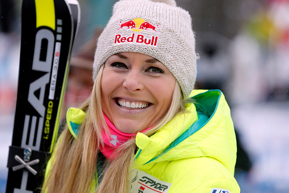 American skier Lindsey Vonn fractures kneecap in nasty World Cup ski ...