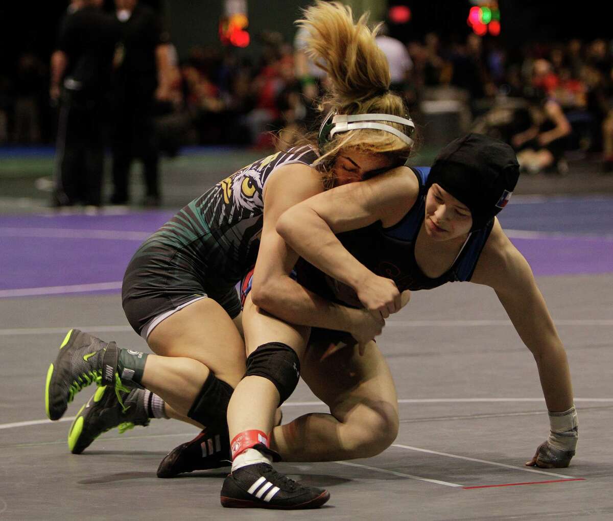 UIL State Wrestling: Davis leads the way for HISD