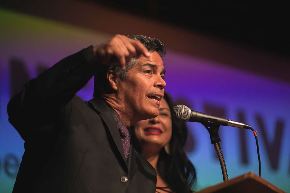 A reunion for the 1995 breakout film 'Mi Familia' featuring Esai Morales and Elpidia Carillo drew a packed house to the Guadalupe Cultural Arts Center on the opening night of CineFestival, Friday, February 19, 2016.