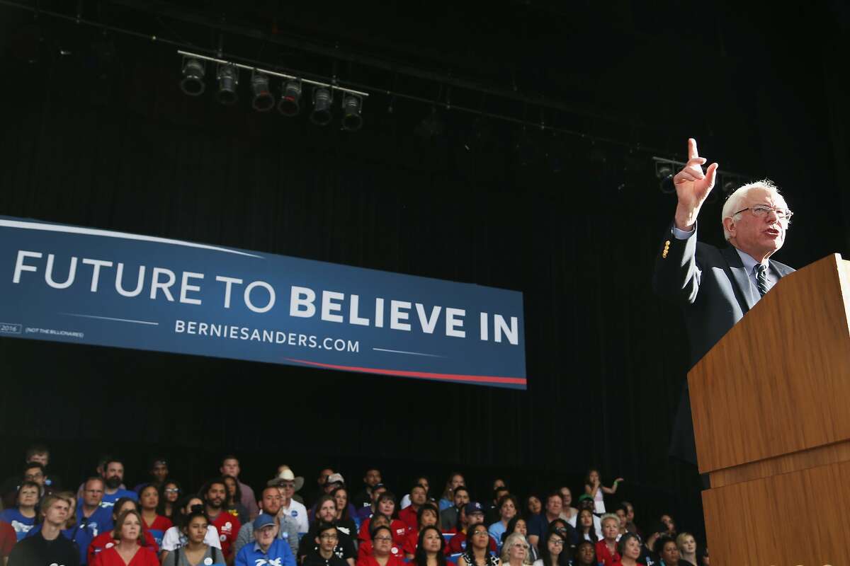 HENDERSON, NV - FEBRUARY 20: Democratic presidential candidate Sen. Bernie Sanders (D-VT) speaks to supporters on February 20, 2016 in Henderson, Nevada. Bernie Sanders conceded in the Nevada caucus to Former Secretary of State Clinton. (Photo by Joe Raedle/Getty Images)