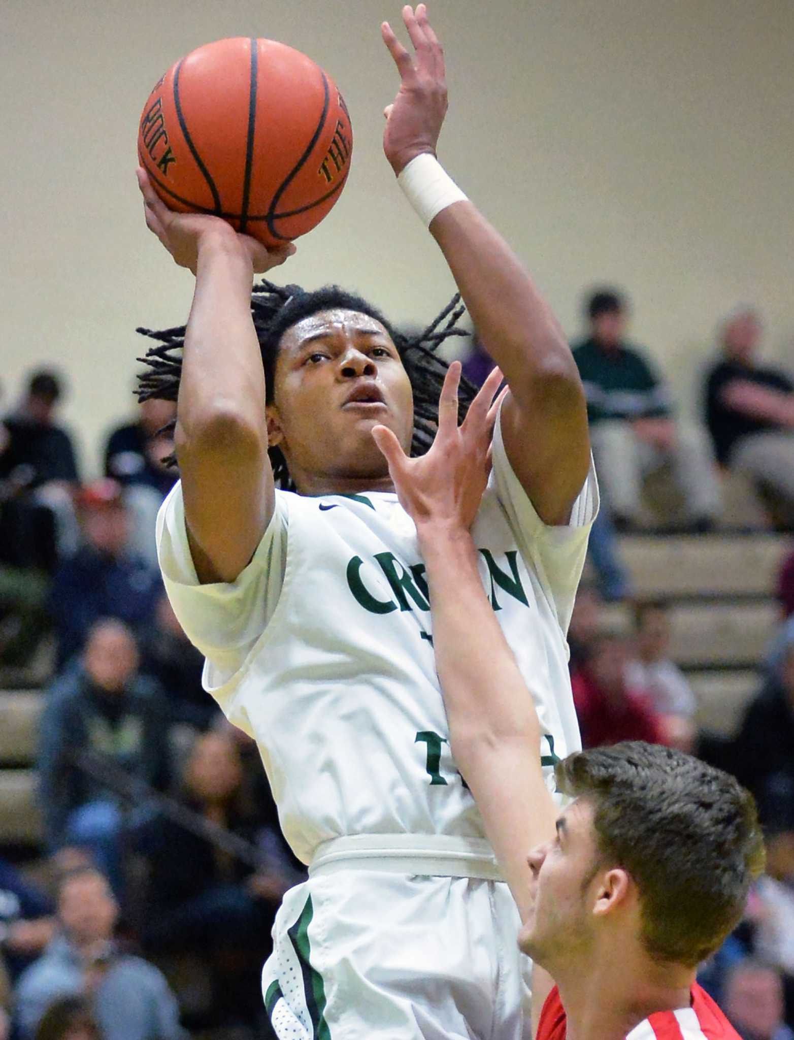 Green Tech, Guilderland boys' basketball advance to Section II semifinals