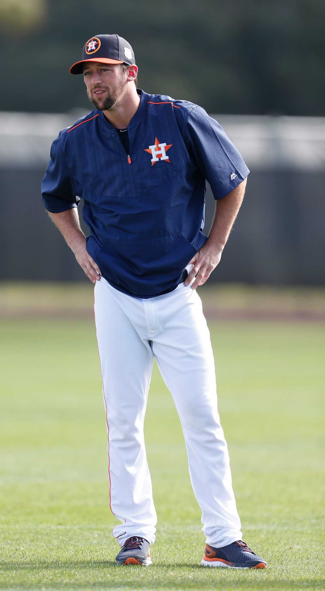 Evan Gattis' catching situation a focal point of Astros future