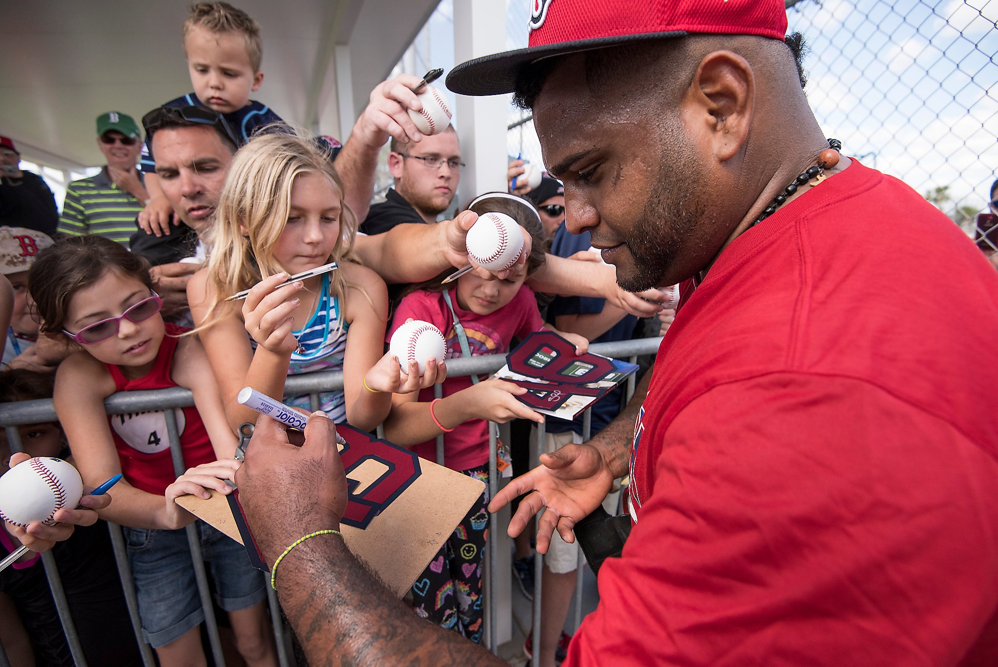 Red Sox 3B Pablo Sandoval arrives to spring training with questions about  his weight – New York Daily News