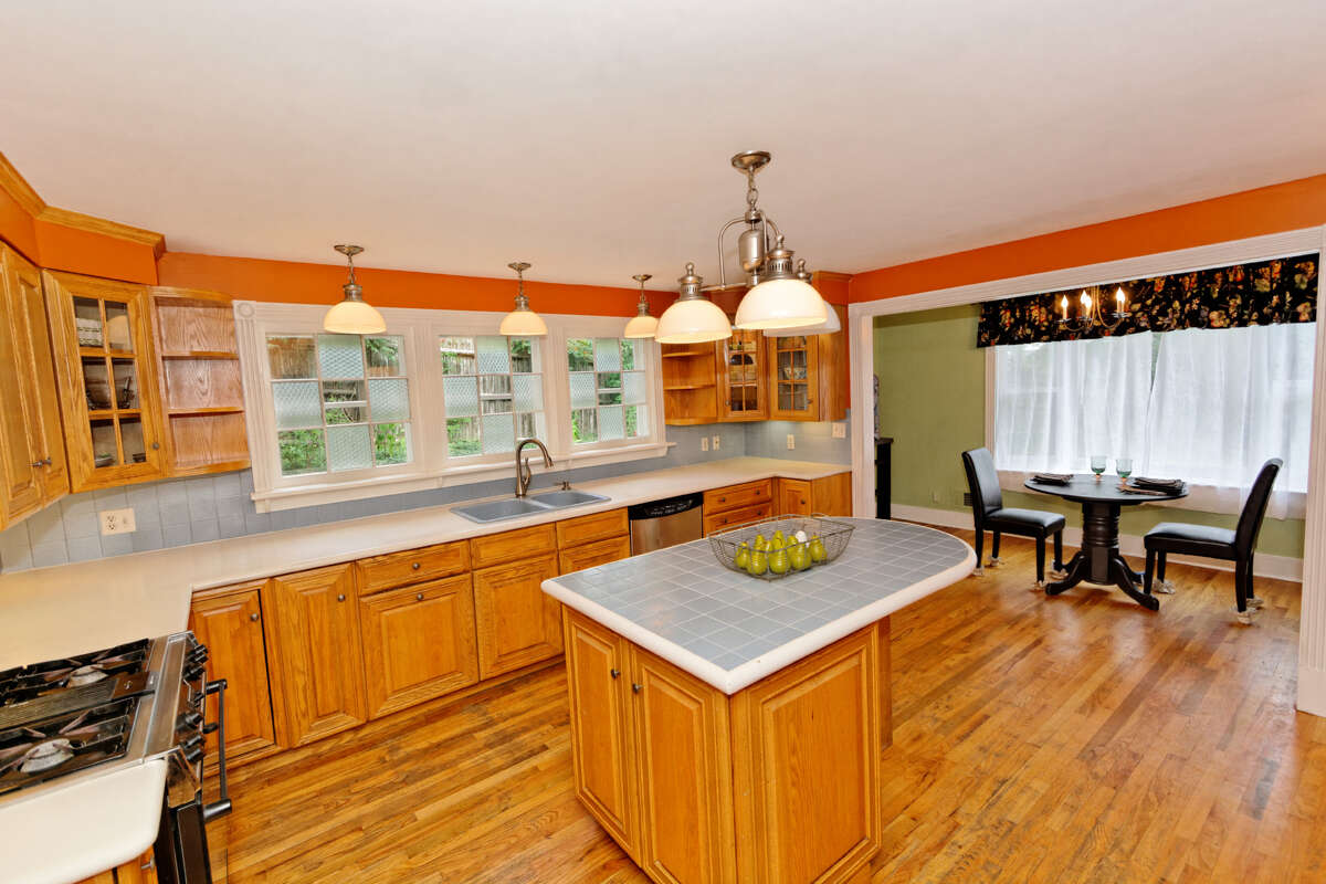 House of the Week Custom in Altamont