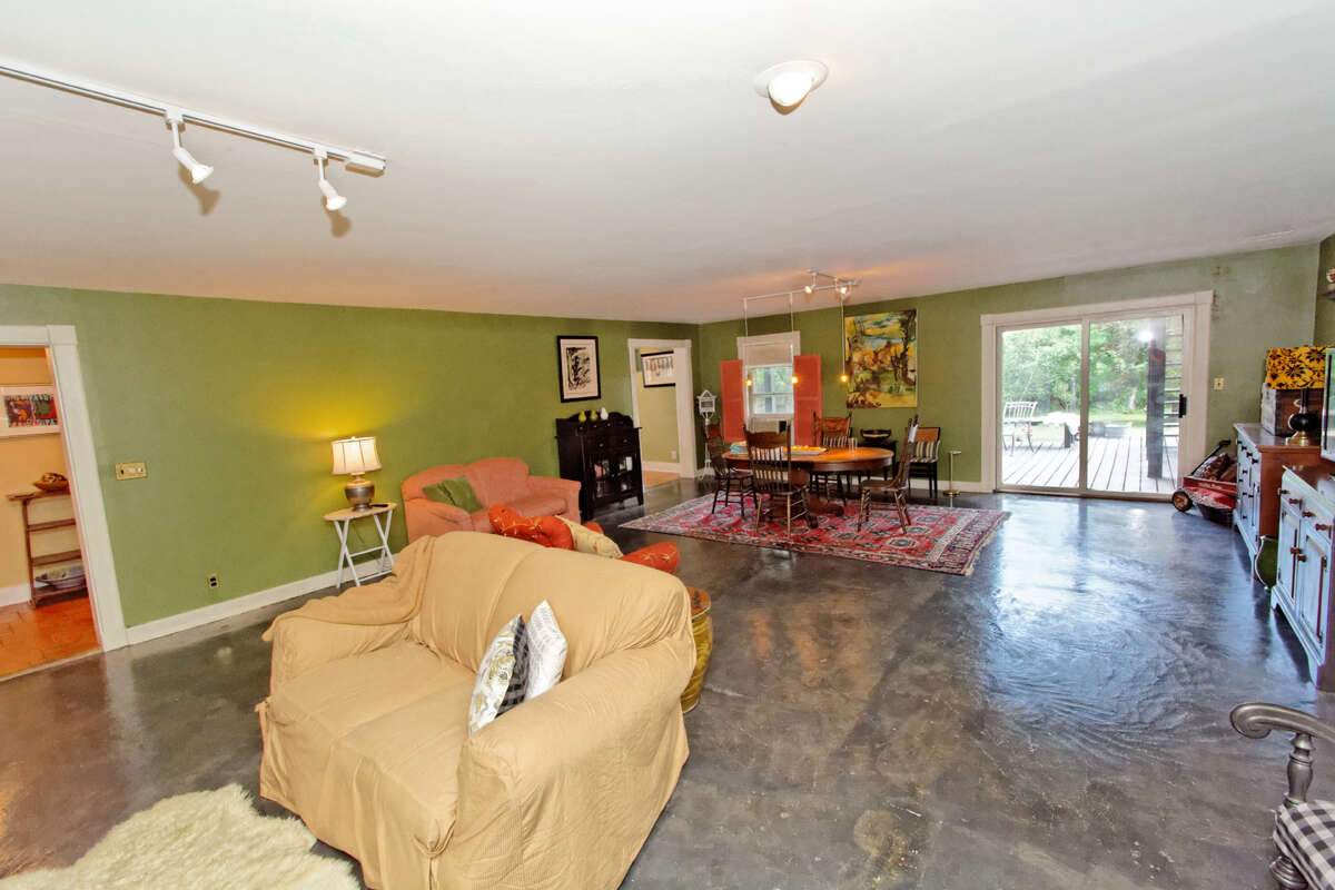 House of the Week Custom in Altamont