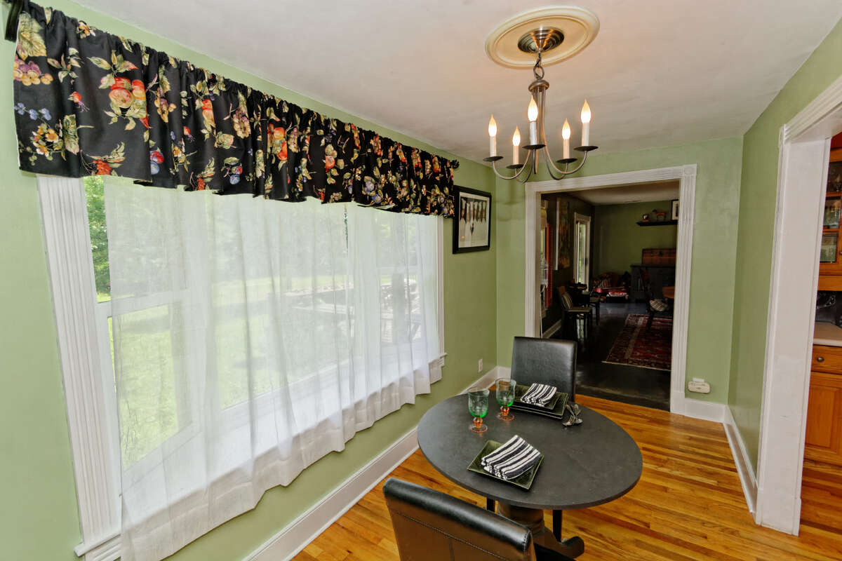 House of the Week Custom in Altamont