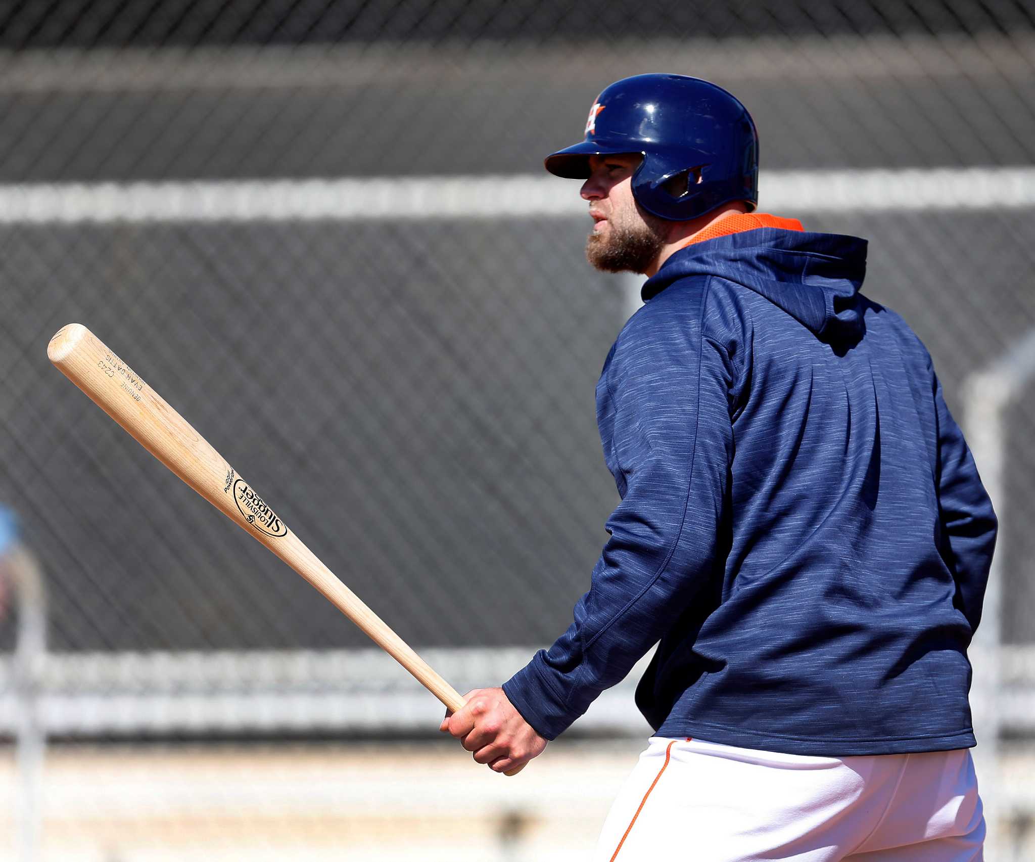 Recent hernia surgery to limit Astros' Evan Gattis this spring