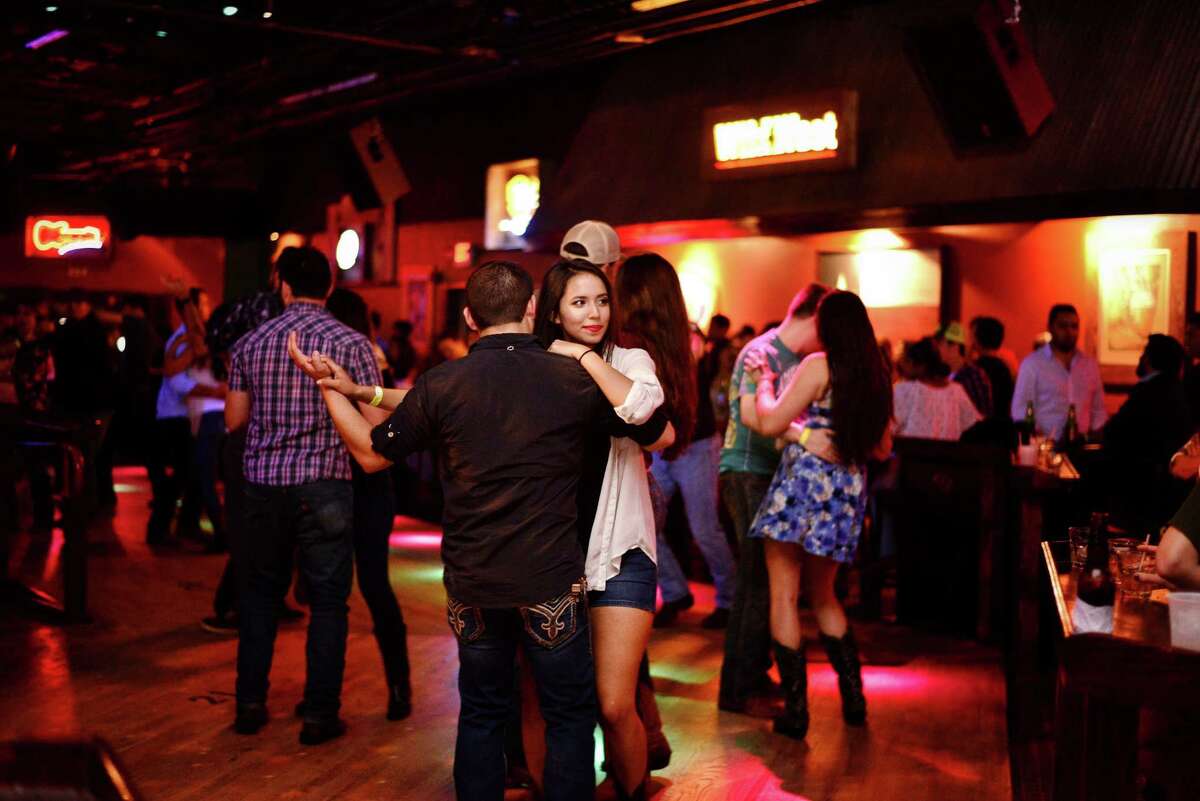 Get down with this guide to 20 San Antonio dance clubs on Yelp